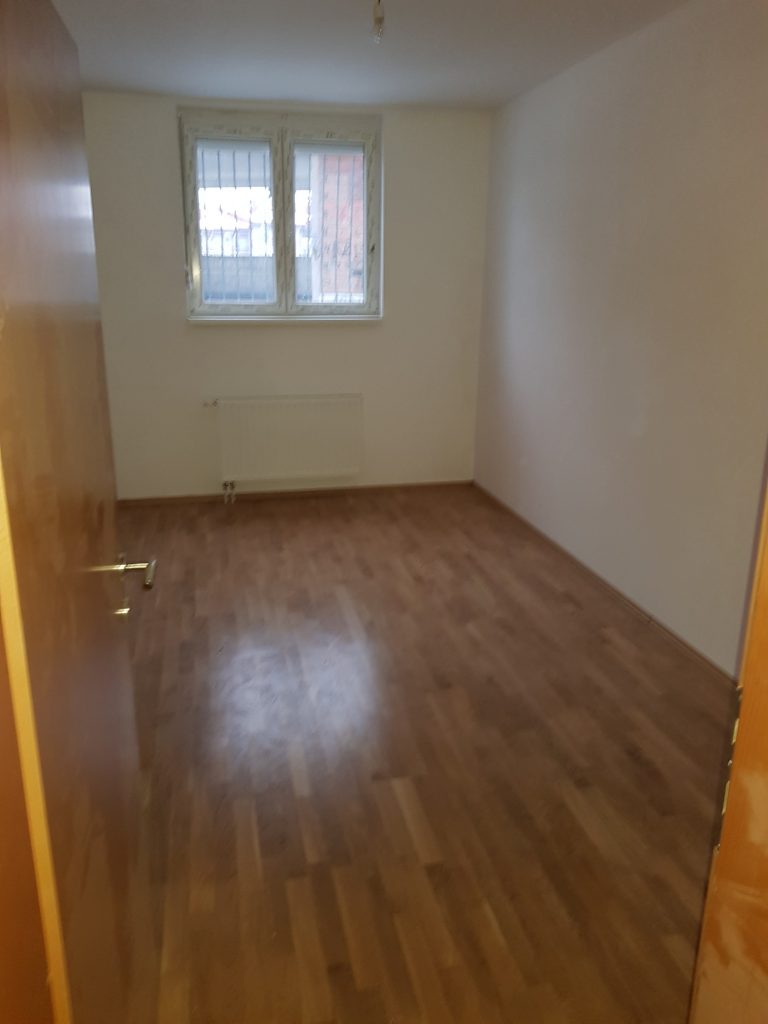 Prodaje se stan na veoma atraktivnoj lokaciji u Bugojnu Bugojno Danas