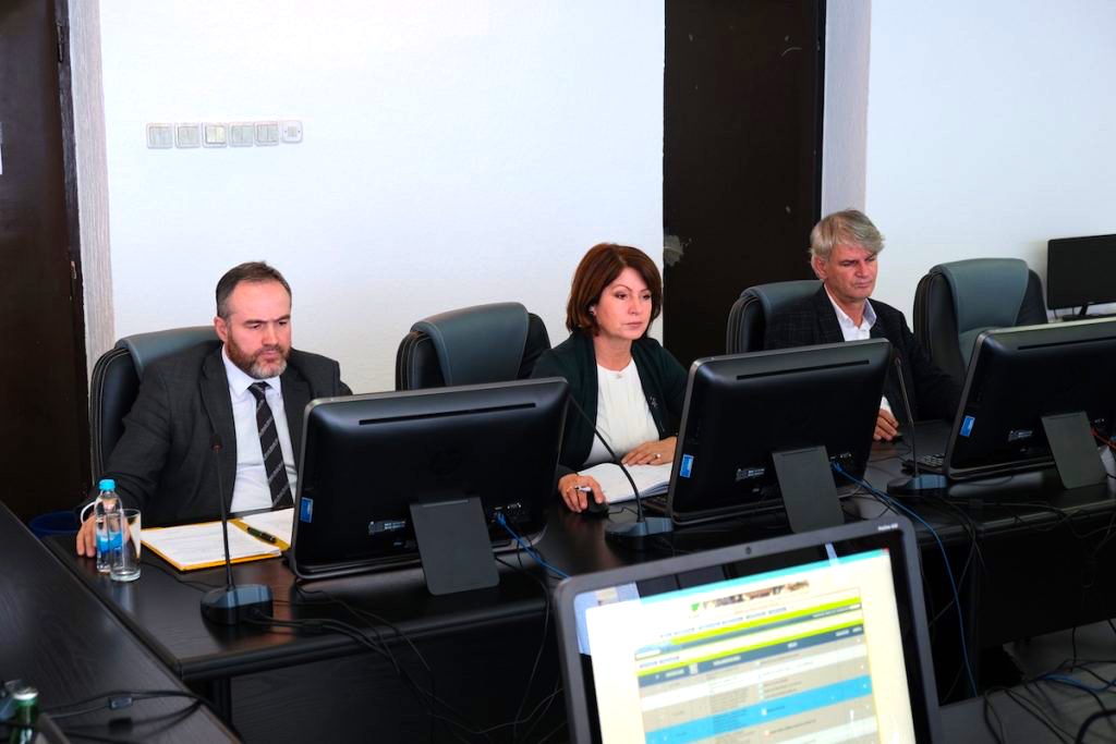 Održana izvanredna sjednica Vlade KSB: Ministrica Plavčić prezentirala mjere kontrole rashoda