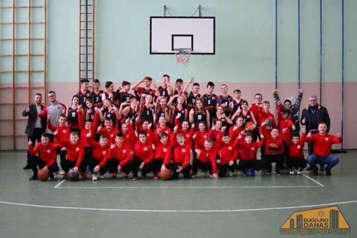 101543834_261672561705156_8374085512981381120_n