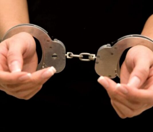 Travnik: Užarenim mašicama muškarcu nanijela opekotine u predjelu međunožja