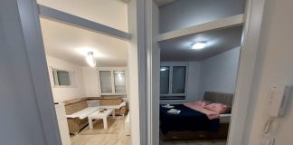 Izdaje se stan na dan! Stan se nalazi u ulici Kulina Bana, nova zgrada u…